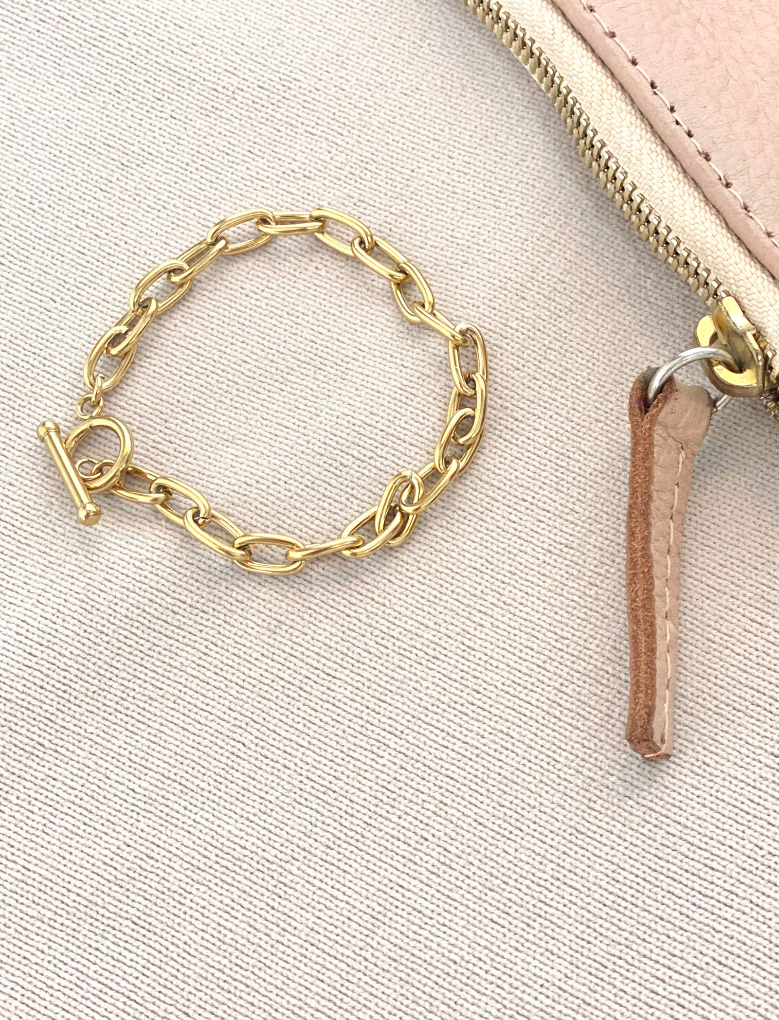 Pastiche  Nikita Bracelet - CB979YG