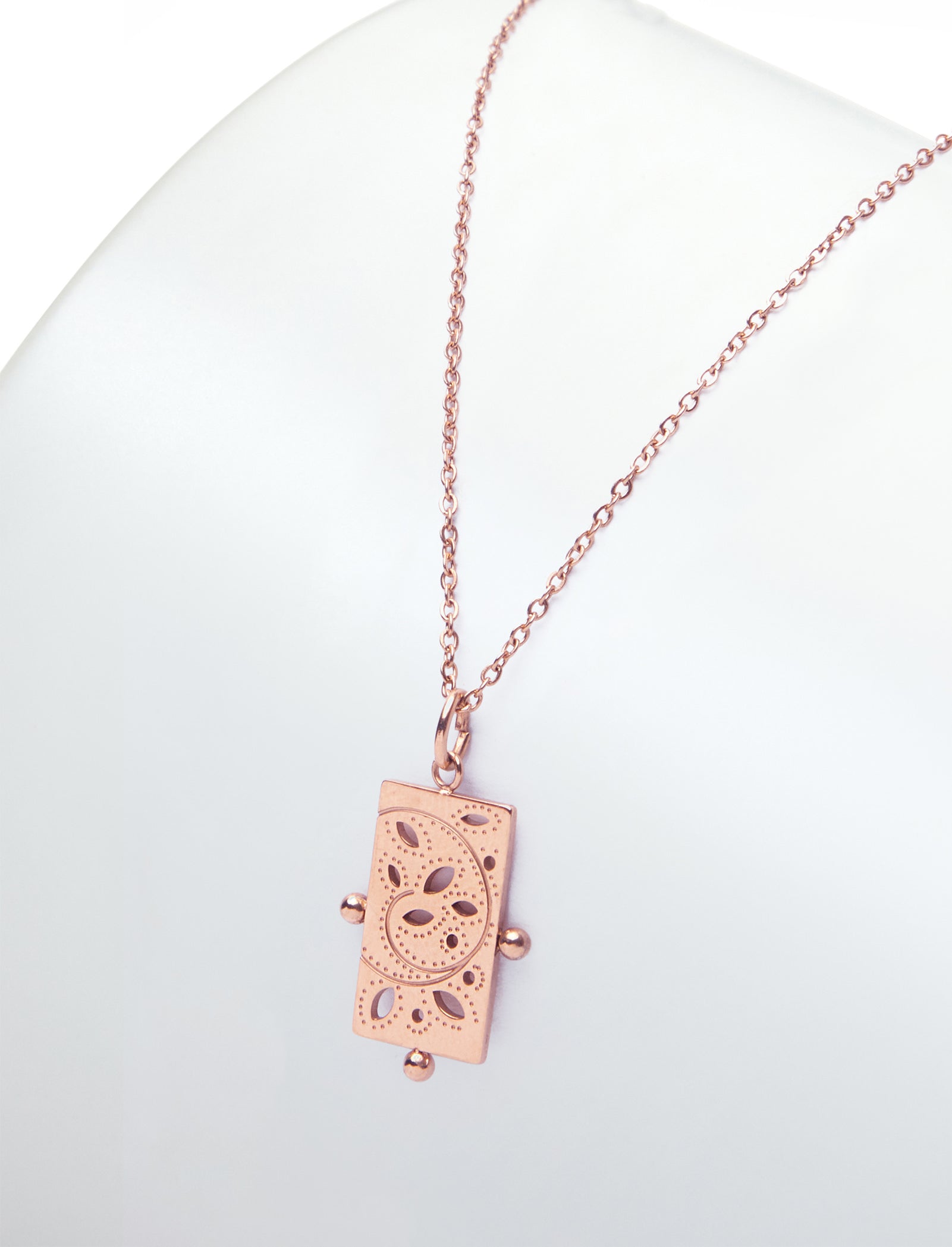 Pastiche  Leda Necklace - J1153RG_50